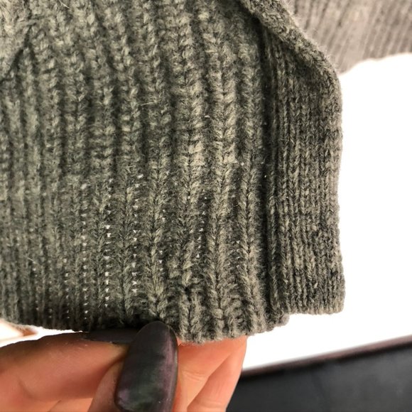 SOLD! J. Crew | 100% Wool Knit Cardigan - Picture 9 of 9